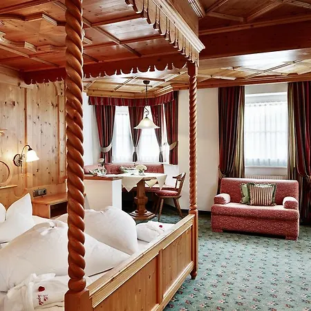 Hotel Angela 4*